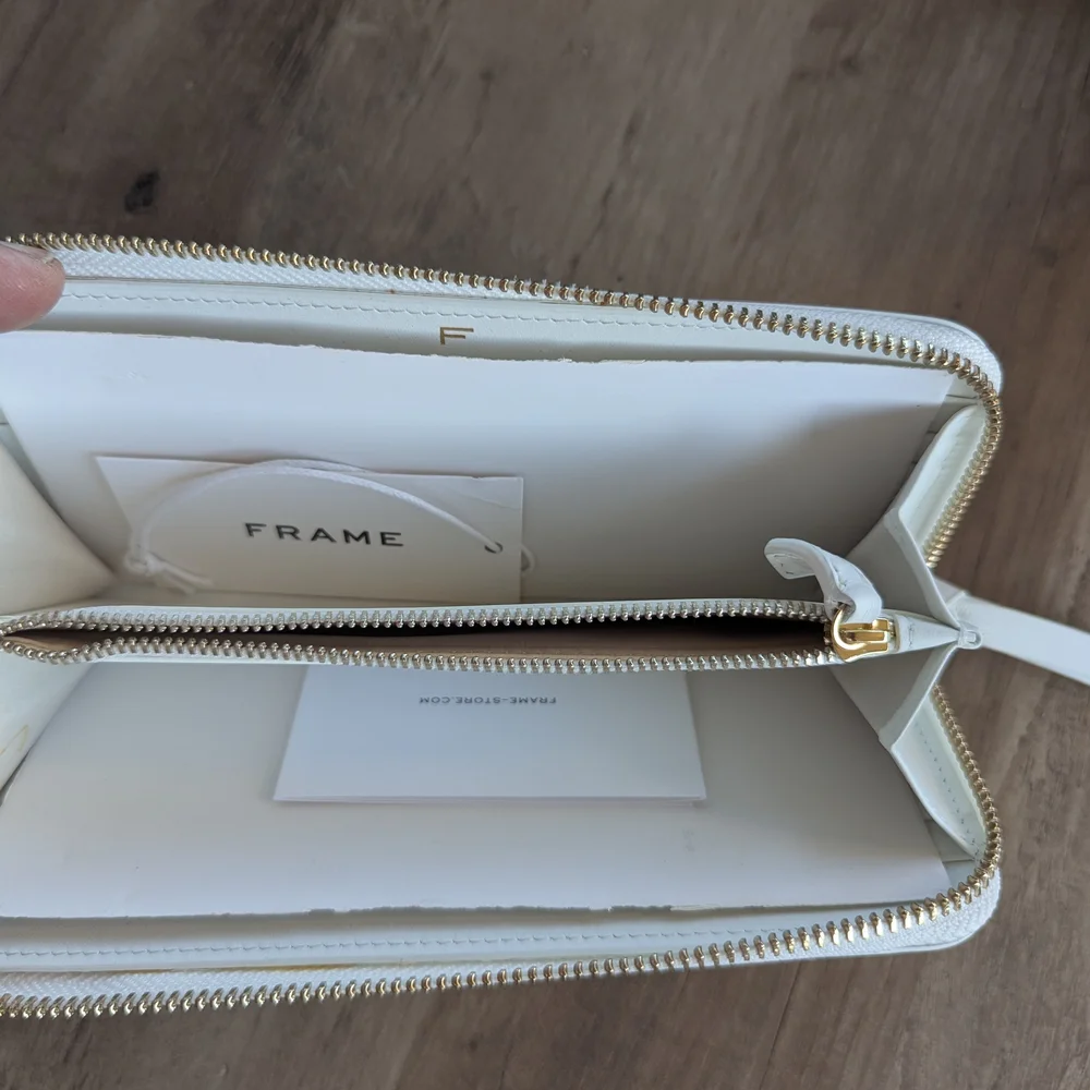 FRAME Les Second Leather  Wallet